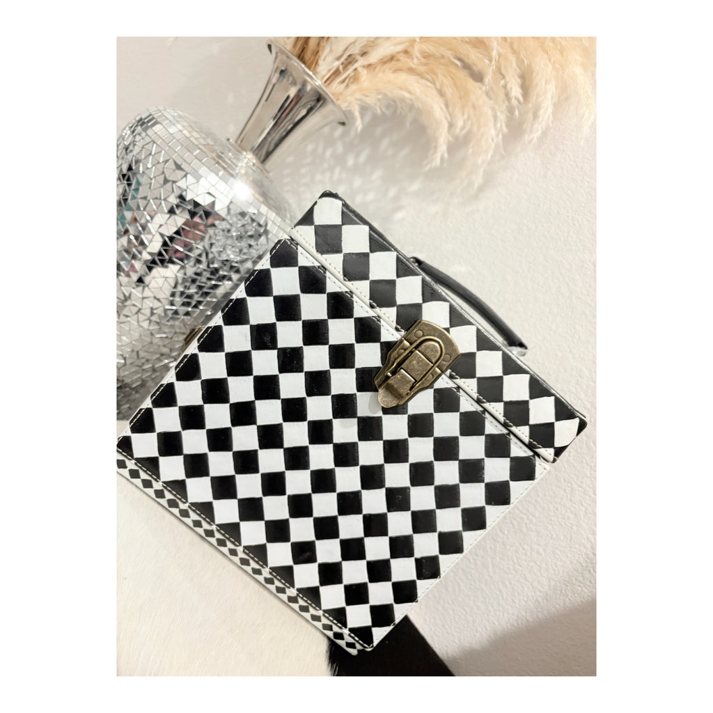 Checker xxl jewelry train case